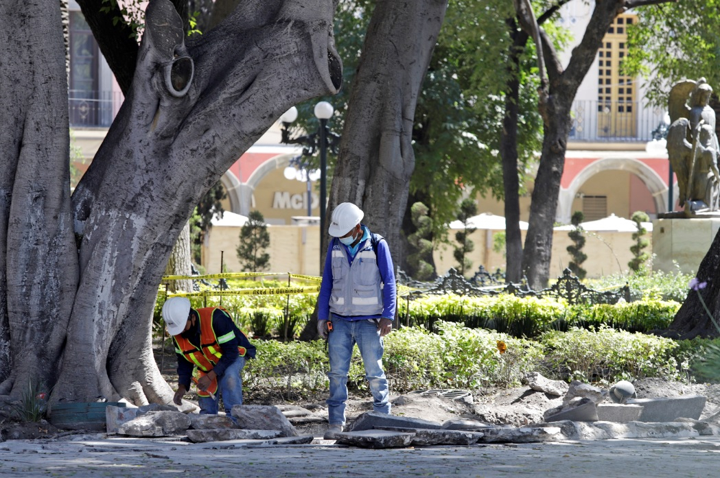 Gobierno de Puebla pedirá información al INAH sobre lajas del zócalo