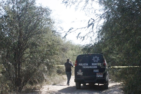 Localizan cadáver encobijado en Tehuacán