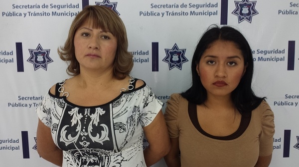 Mujeres golpearon a elementos de Tránsito por infraccionarlas en Arboledas de Loma Bella