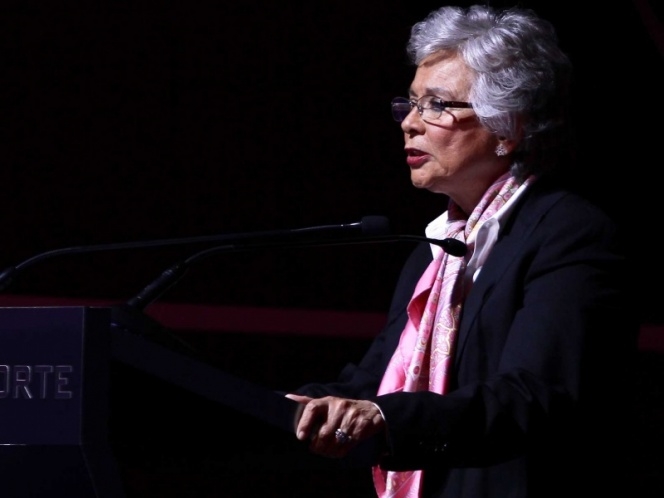 Descartan que Morena dé amnistía a presas por aborto