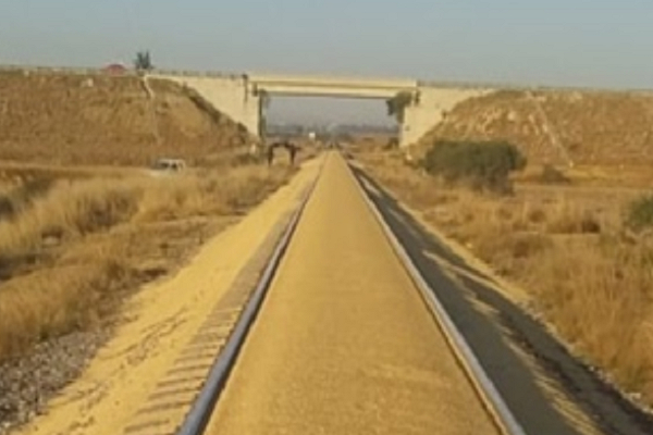 Intentaron saquear tren con cargamento de cebada en Nopalucan