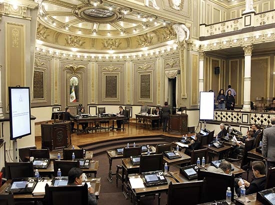 PRD propondrá legalizar aborto y sociedades de convivencia en Puebla
