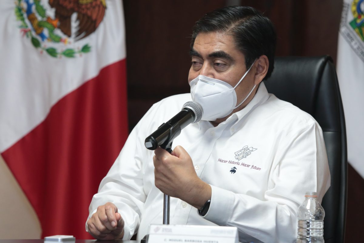 Barbosa no podrá dar mensaje por su primer año de gobierno ante mandato de ley
