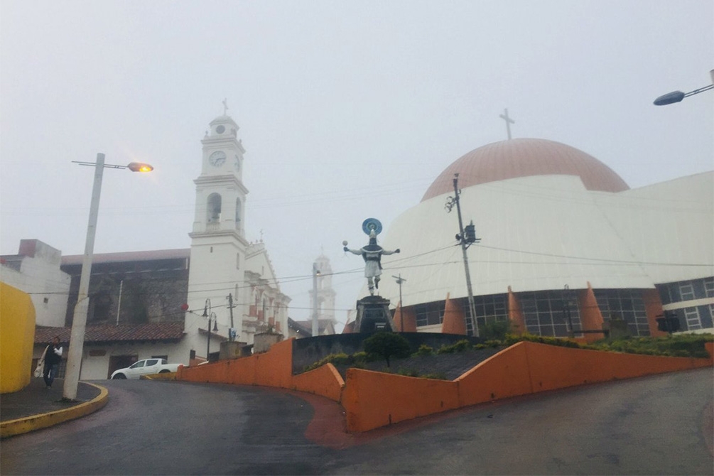 Frente número 27 llega con lluvia y frío a zonas serranas de Puebla