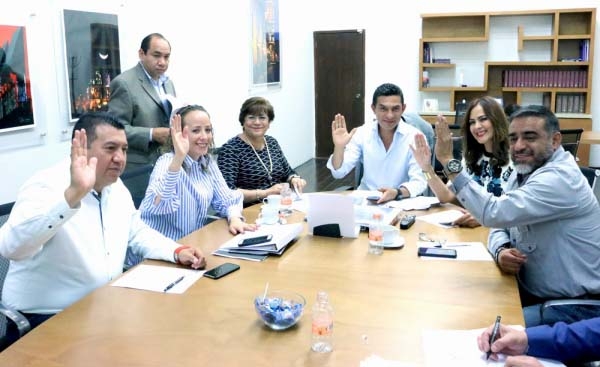 Congreso discute este viernes cuenta pública 2017 de Tony Gali
