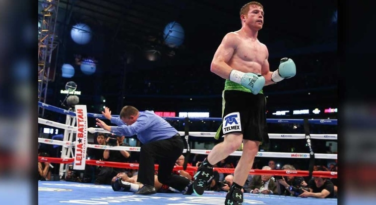 Canelo Álvarez noqueó a James Kirkland en el tercer round