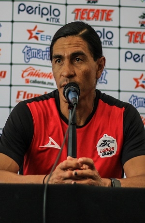 Lobos BUAP: Paco Palencia dejó en claro que no renunciará al banquillo