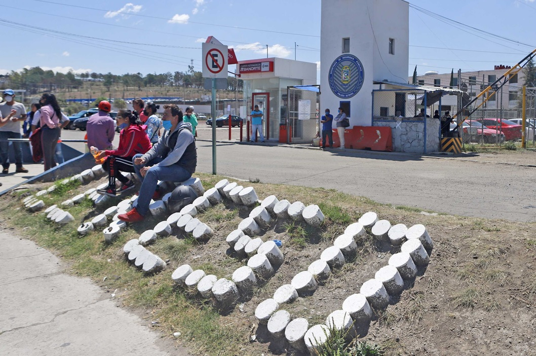 En Puebla se toman decisiones firmes ante el reto que representan los penales: Barbosa