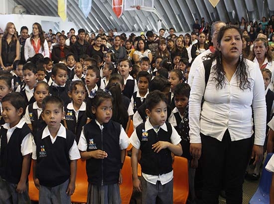 Este lunes vuelven a clases un millón 800 mil estudiantes de Puebla