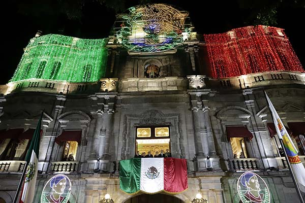 Inician negociaciones entre Claudia Rivera y gobierno estatal para las fiestas patrias