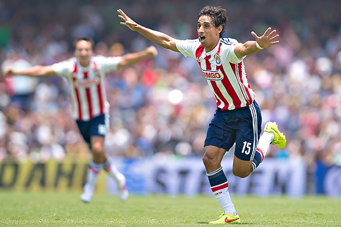 Chivas acabó con diez años sin ganarle a Pumas en CU