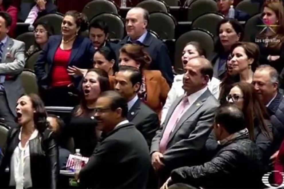 Xitlalic Ceja, entre las diputadas que gritaron “¡ehhh puto!” en la Cámara