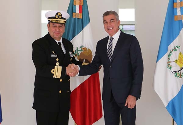Tony Gali fortalece cooperación académica con la Secretaría de Marina