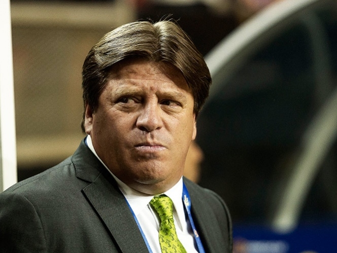 Fepade llamó a declarar a Miguel Herrera por tuits a favor del Verde Ecologista