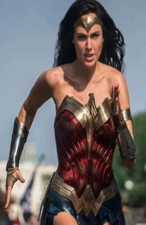 Wonder Woman aparece junto al Batimóvil en “Zack Snyder’s Justice League”