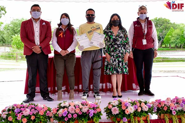Cuautlancingo fue sede de la quinta entrega de Expedición de Actas de Nacimiento y CURP en Sistema Braille