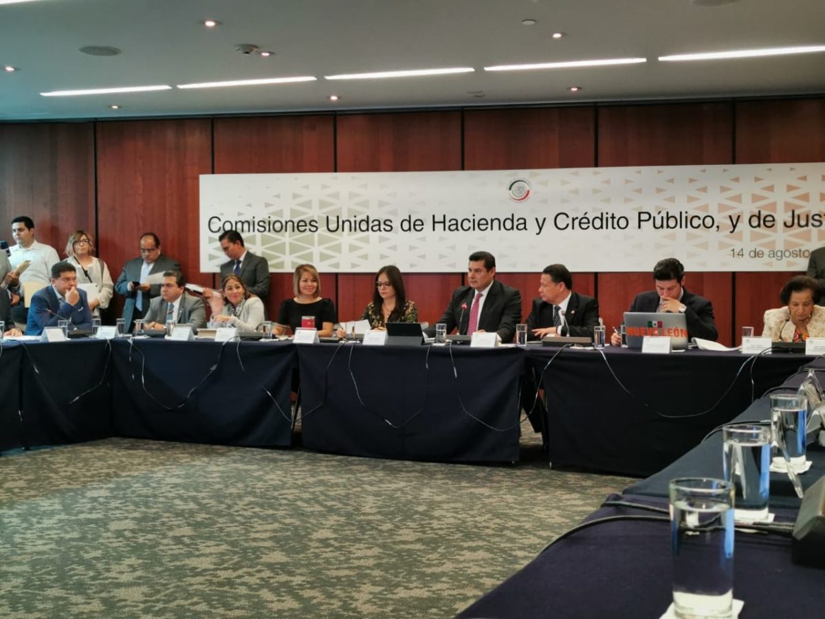 Senado aprueba en Comisiones reformas para combatir a empresas fantasmas