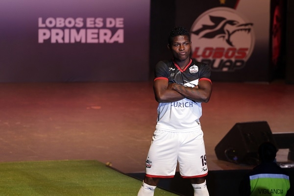 Lobos BUAP miente, publicó William Palacios en Twitter tras ser cesado