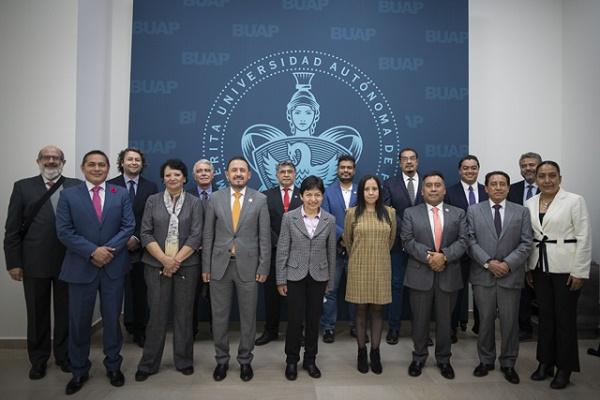 Rectora de la BUAP nombra a su equipo de trabajo
