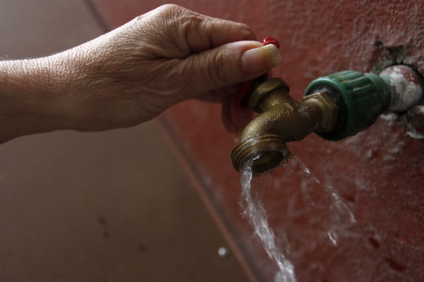 RMV ordena corregir cobros de agua potable en Puebla capital