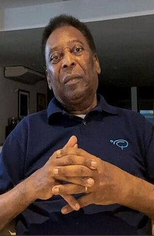 “Pelé” dice estar bien de salud tras operación de un tumor en el colon