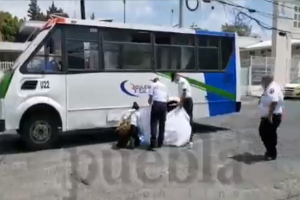 VIDEO: Ruta Boulevard CU mata a una anciana frente al Centro Escolar Morelos