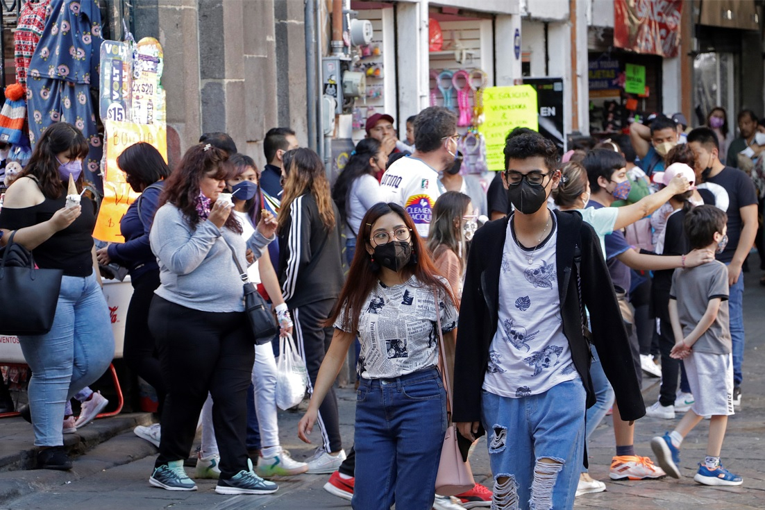 No cerrará economía aunque se registre cuarta ola de COVID en Puebla
