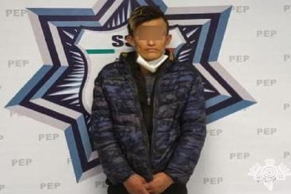 Baleó a un hombre y es detenido con un centenar de dosis de droga en Puebla