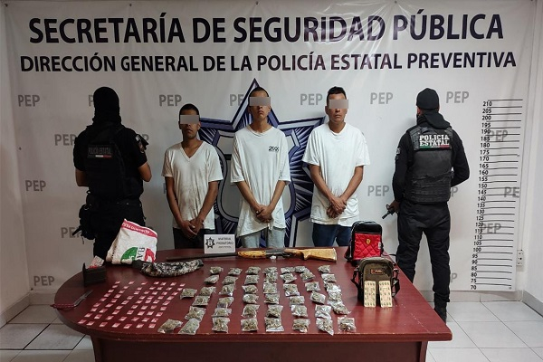 Narcomenudista de la banda “Angelinos 13” es atrapado con drogas y arma de fuego