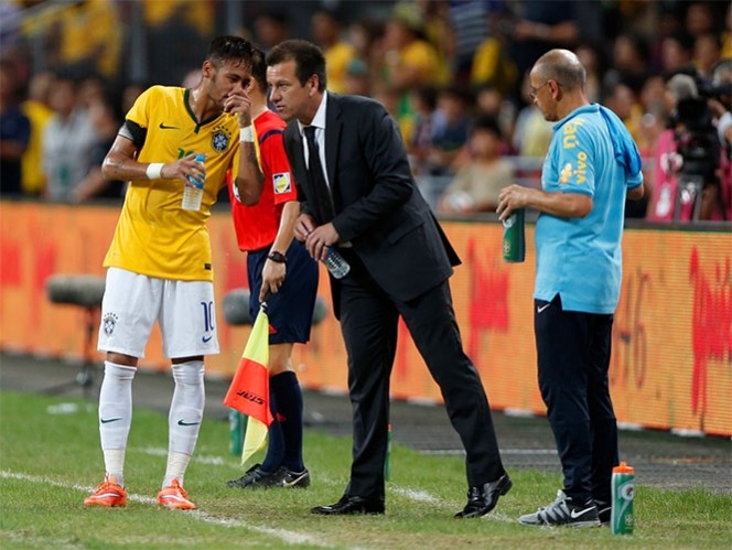 Dunga y el reglamento disciplinario de la selección de Brasil