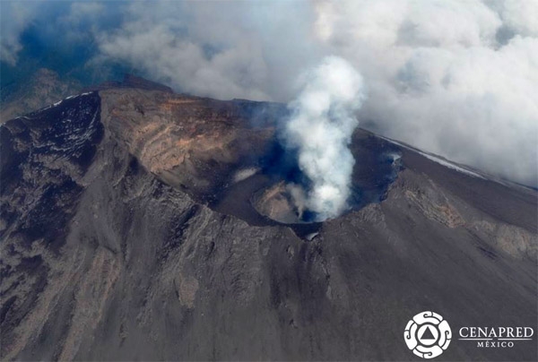 Popocatépetl aumenta actividad por destrucción del domo 52