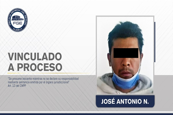 Golpeó a su esposa e hijos en Puebla; quedó vinculado a proceso