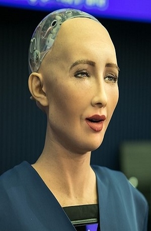 Robot Sophia sorprendió en la Web Summit