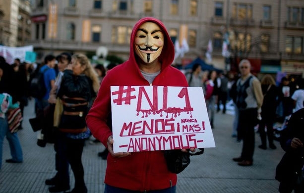 Anonymous colapsa servicios de internet del gobierno de Canadá