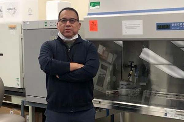 Egresado de la BUAP destaca en la comunidad científica internacional