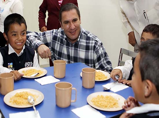 RMV anuncia inversión de 200 mdp para rehabilitación de espacios educativos