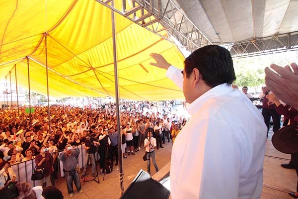 Barbosa en Tehuacán: “No me aguantaron el paso, estamos arrasando”