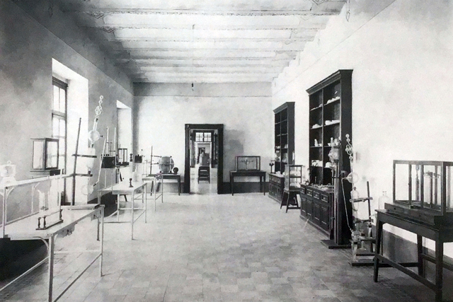 Medicina de la BUAP cumple 190 años de formar profesionales con compromiso social