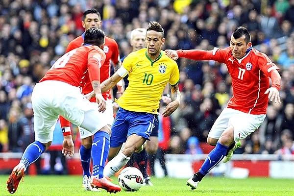 Neymar criticó juego rudo de la selección de Chile: “No fue futbol, sino UFC”
