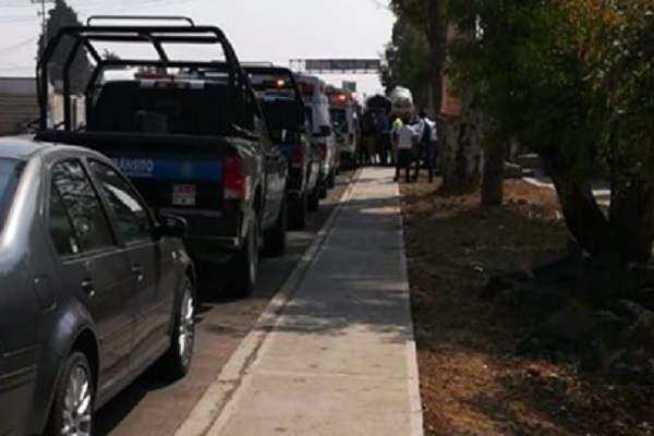Empistolados en moto balearon a un hombre en la carretera a Atlixco