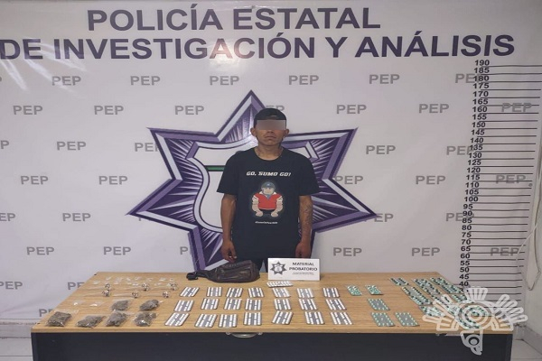 Vendedor de drogas con más de 200 dosis es detenido en Coronango