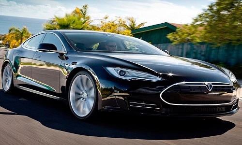 Tesla Model S P85D, el vehículo con doble motor eléctrico