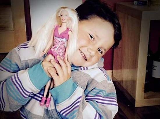 Caso de niño de cinco años que cambió de sexo impacta en Chile