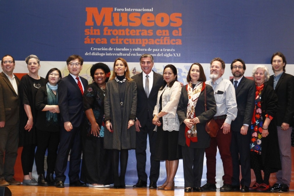 Nuria Sanz y Tony Gali inauguran el foro “Museos sin fronteras en el área circunpacífica”