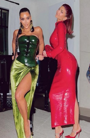 Kardashians regalan sesión de fotos a sus fans por San Valentín
