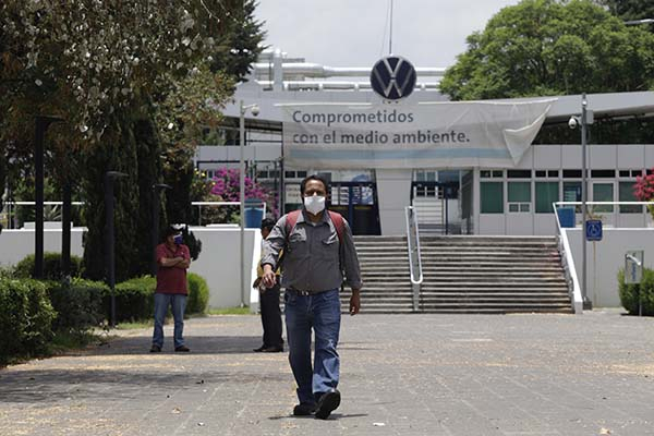 VW y Audi acatan decreto gubernamental y posponen reinicio de labores