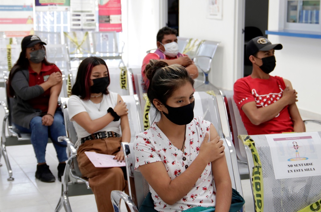 Del 11 al 13 de abril, jornada especial de vacunación COVID en Puebla
