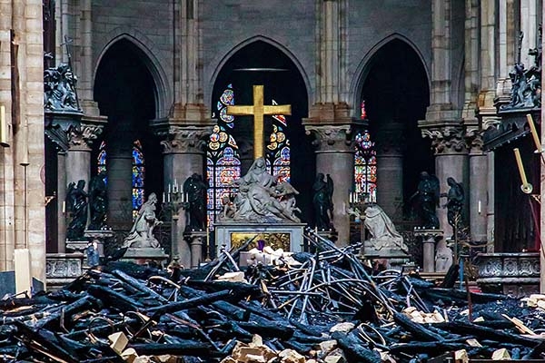 Cemex ayudará en reconstrucción de Notre Dame