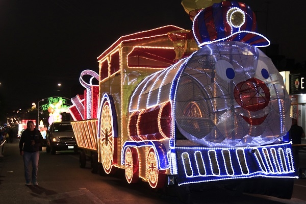 FOTOS: Desfile de Reyes Magos recorrió las calles de Puebla