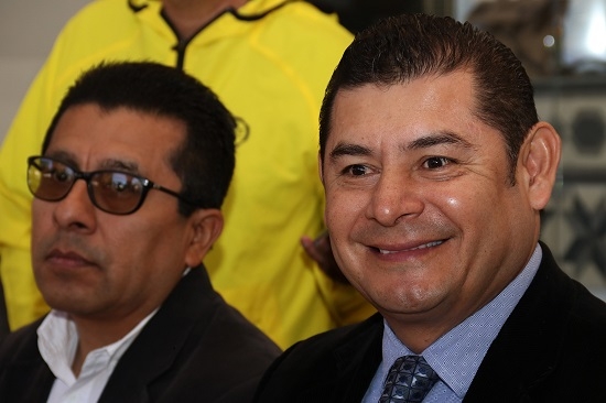 Alejandro Armenta tejió red de corrupción para lucrar con damnificados